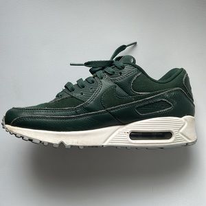 Beautiful Custom Nike Air Max!